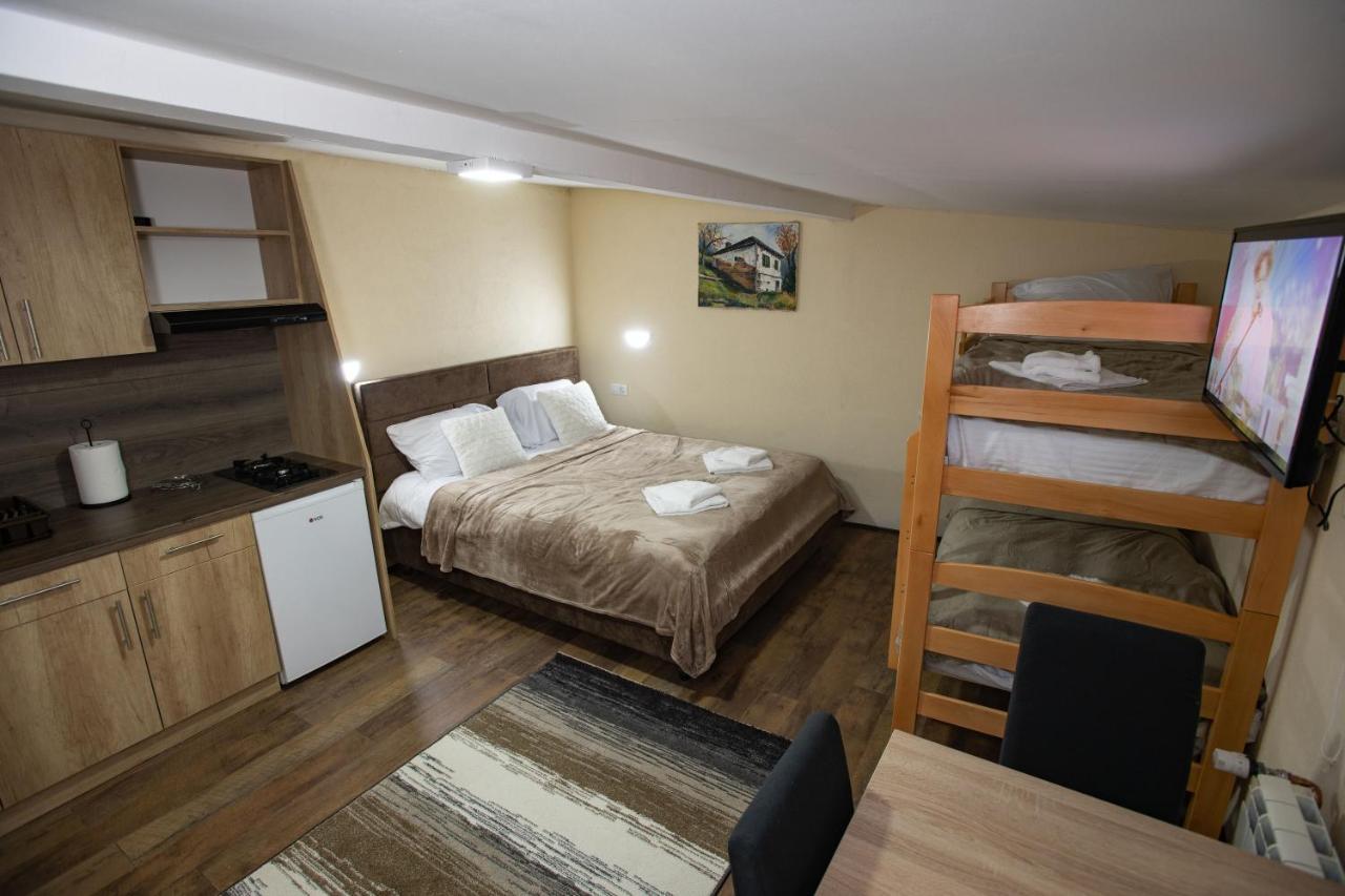 Apartmani Sp Jovanovic Crni Vrh Exteriér fotografie